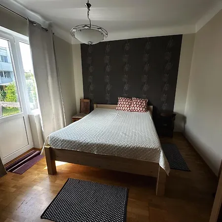 Janno Apartment *